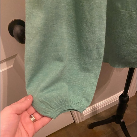 Women’s lightweight sweater - Picture 2 of 2